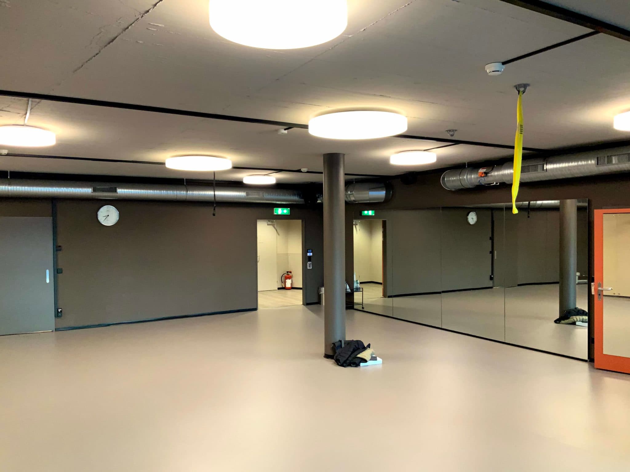 Akustikform GmbH Raumakustik Zürich — Unternehmensberatung in Zürich (Bild 3)