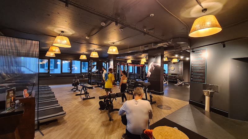 EVO Fitness Zürich Schaffhauserstrasse — Fitnessstudio in Zürich