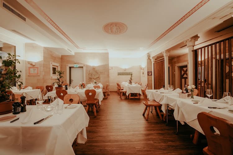 Il Pantheon Cucina Italiana & Steakhouse — Restaurant in Zürich