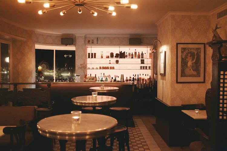 Waldmeier Bar