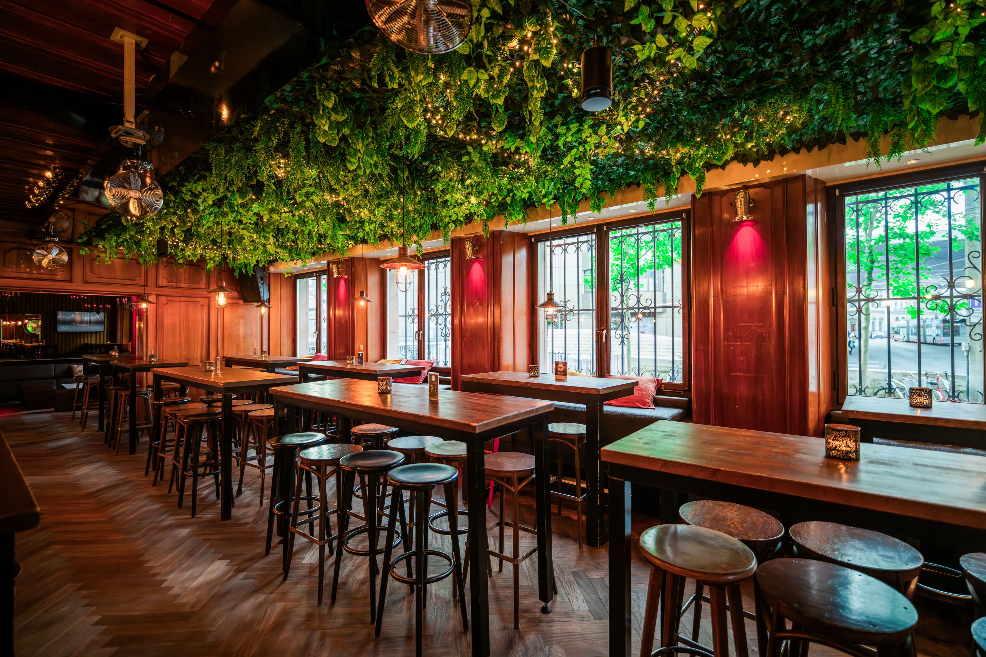 Arch Bar — Bar in Winterthur (Bild 2)