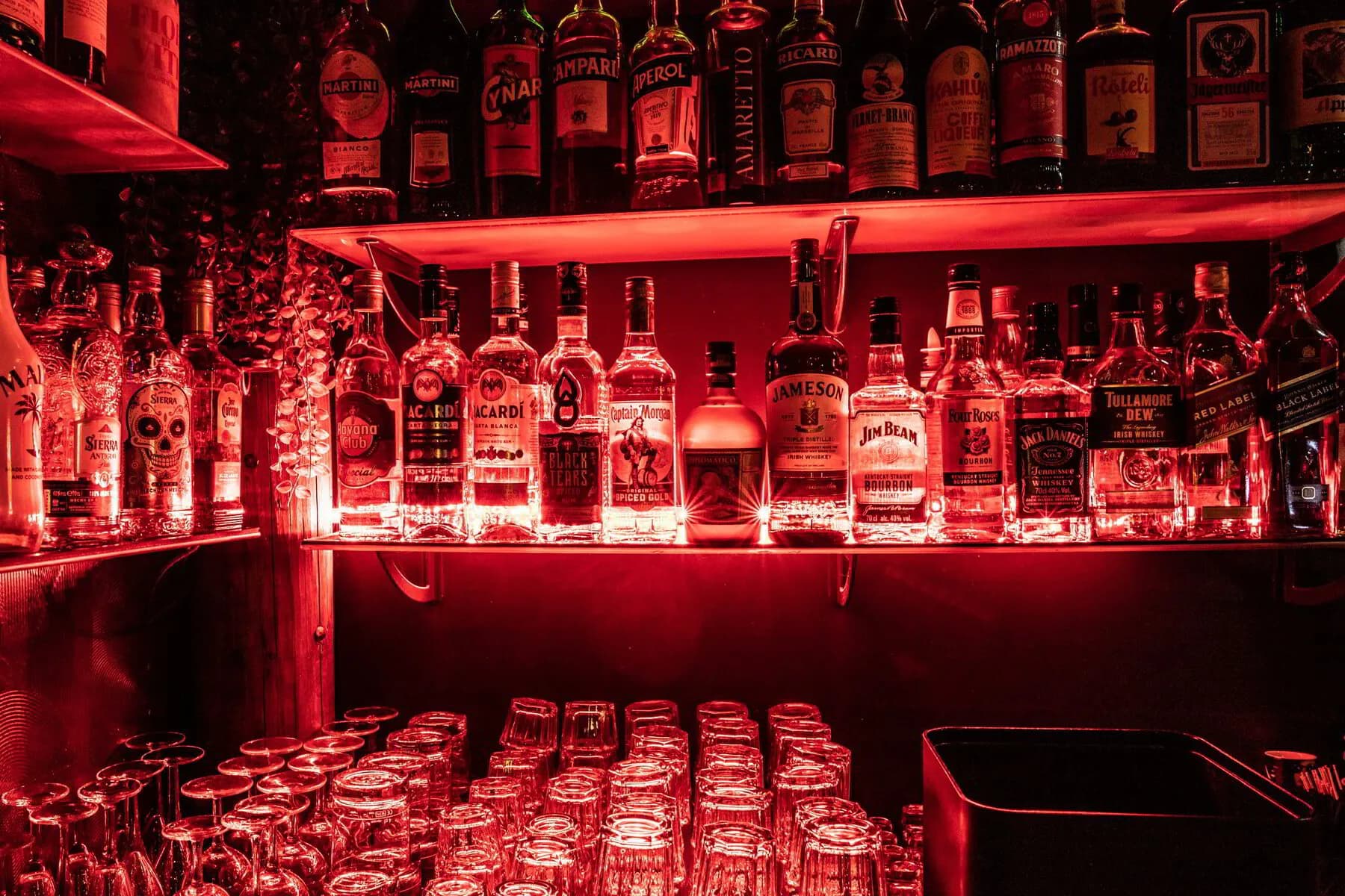 Garage Bar — Bar in Neftenbach (Bild 3)