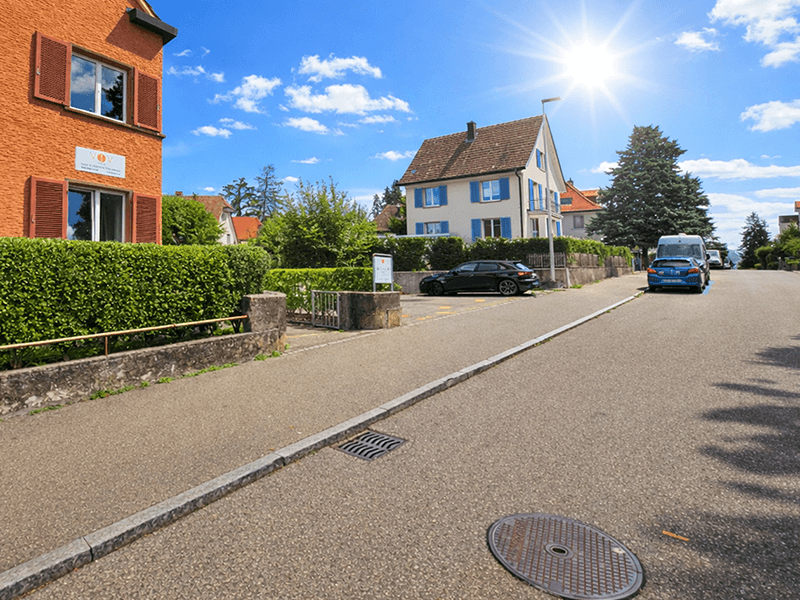 Dr. med. Adrian Schmocker — Arzt in Wallisellen (Bild 3)