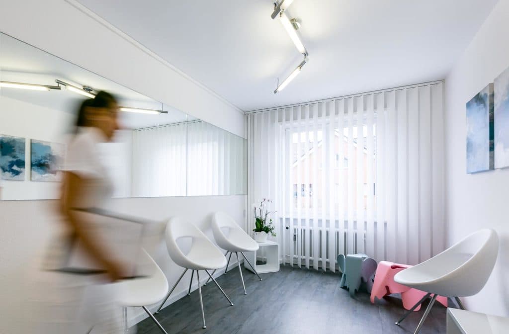 Cecconi Dental — Zahnarzt in Dietlikon (Bild 2)
