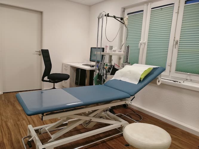 Herz & Kreislauf Praxis Dr. Willi Richter, Facharzt FMH für Kardiologie — Arzt in Winterthur