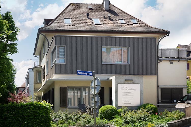 Dr. med. Brigitte Eschenbacher - Frauenarztpraxis am Rosenberg — Arzt in Winterthur