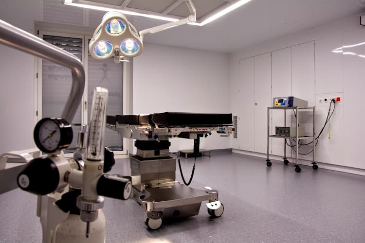 Clinic Plastica - Plastische und ästhetische Chirurgie — Arzt in Winterthur