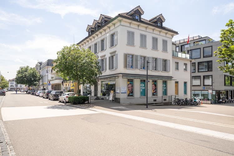 ACAMED Hausarzt + TCM Akupunktur — Arzt in Uster
