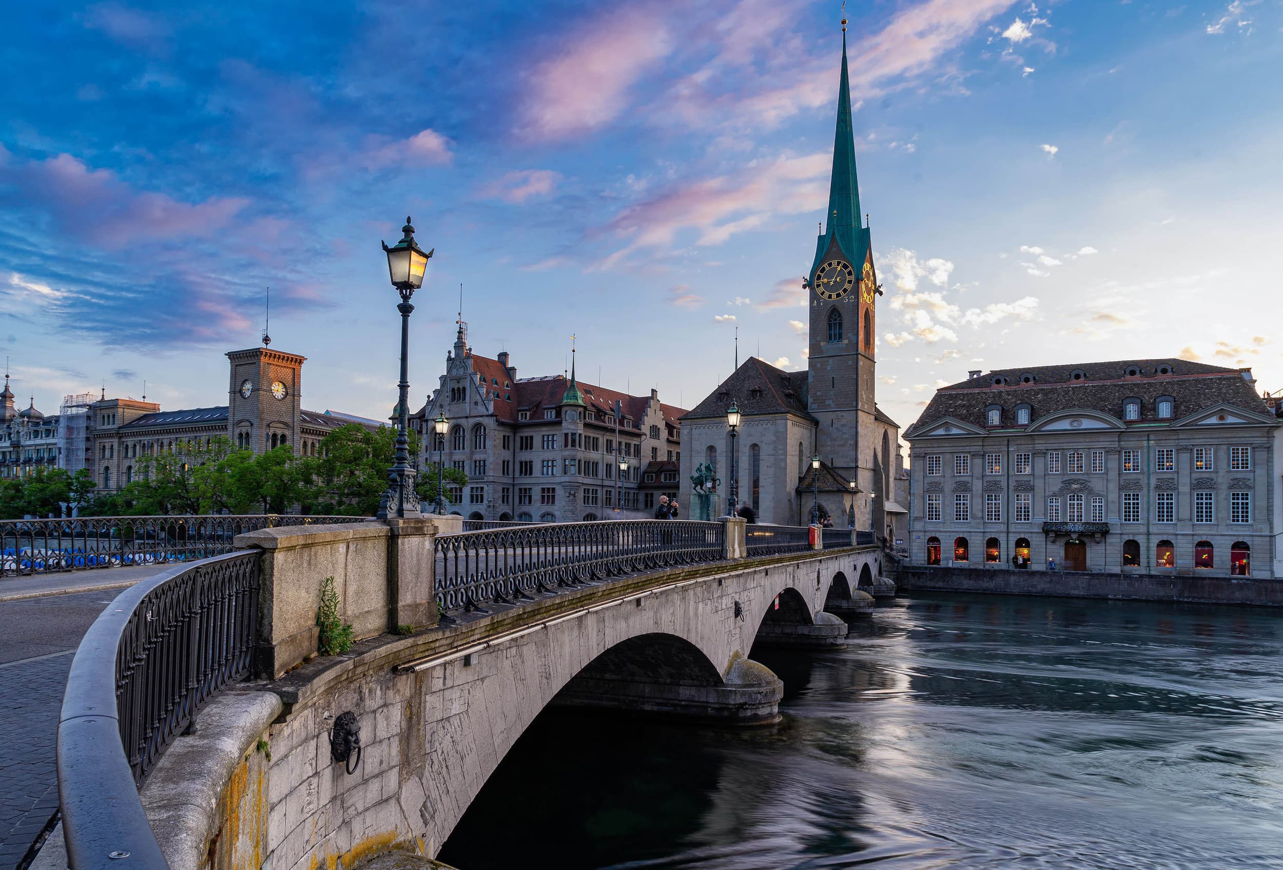 Herzpraxis am Central, Dr. D. Despotović — Arzt in Zürich (Bild 2)