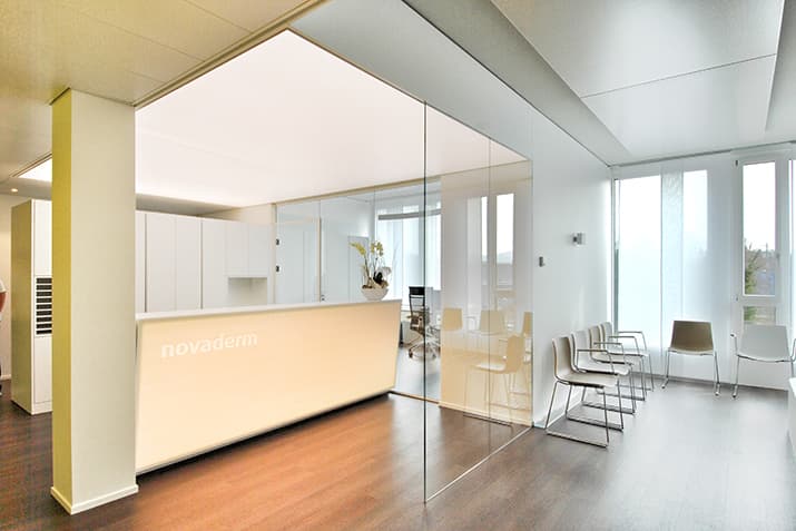 Novaderm SA - Dermatologie, Hautkrebszentrum, Dermatochirurgie, Ästhetische Behandlungen und Operationen — Arzt in Affoltern am Albis