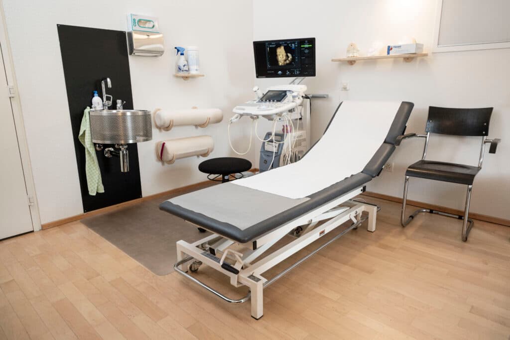Dr. med. Choon-Kang Walther (Gynäkologin) — Arzt in Zürich (Bild 3)