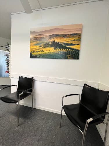 MedizinZentrum Dietikon Zürcherstrasse 48 8953 Dietikon — Arzt in Dietikon
