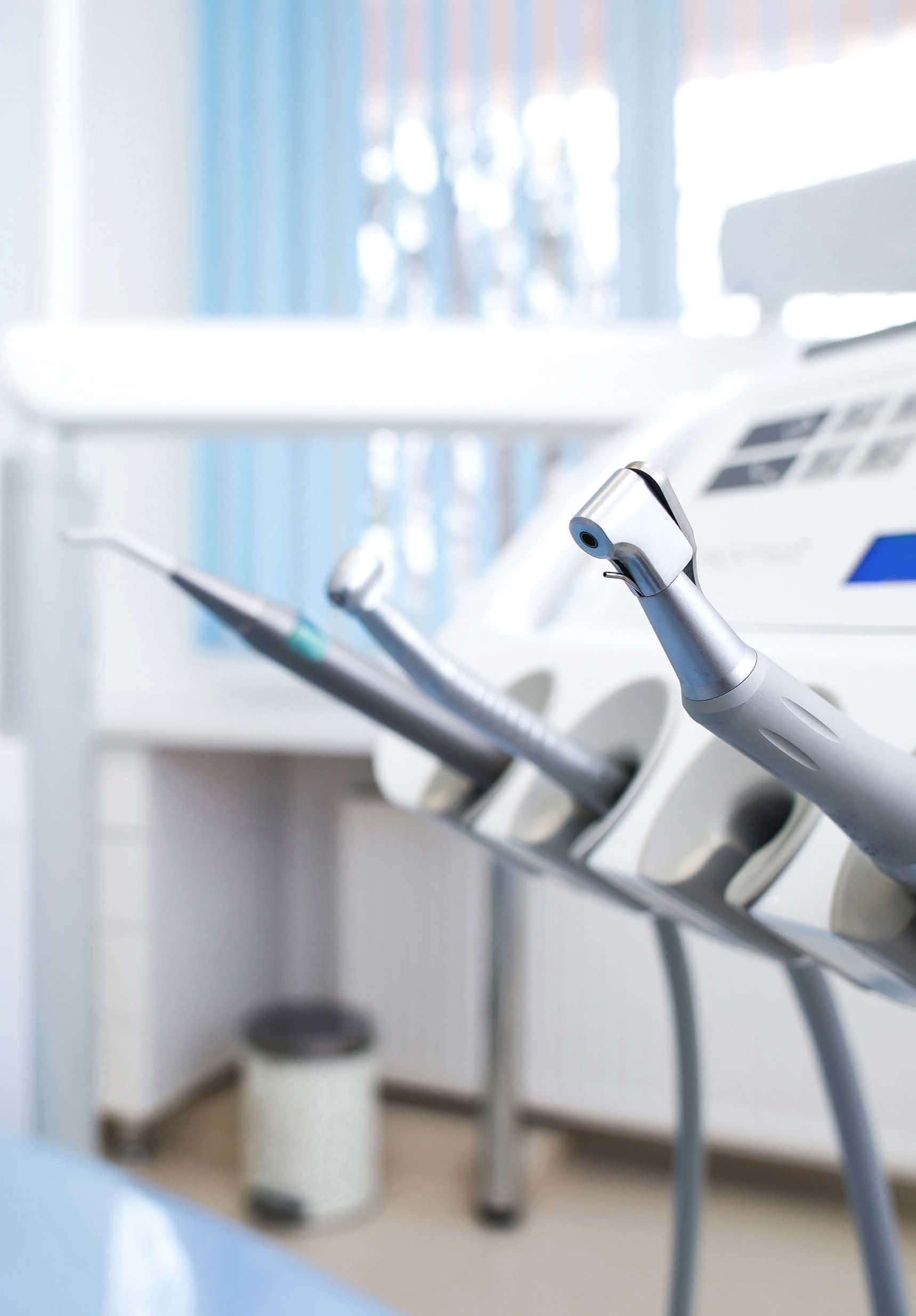 Prophylaxe Zentrum Zürich: Höhere Fachschule für Dentalhygiene — Zahnarzt in Zürich (Bild 2)