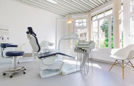 Zahnärztin Sema Turan, med. dent. — Zahnarzt in Zürich