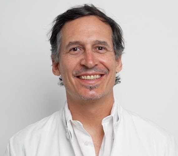 Orthopädie Zürich - Dr. med. Matthias Schenkel, Spezialgebiet Schulter- u. Ellbogenchirurgie — Arzt in Zürich