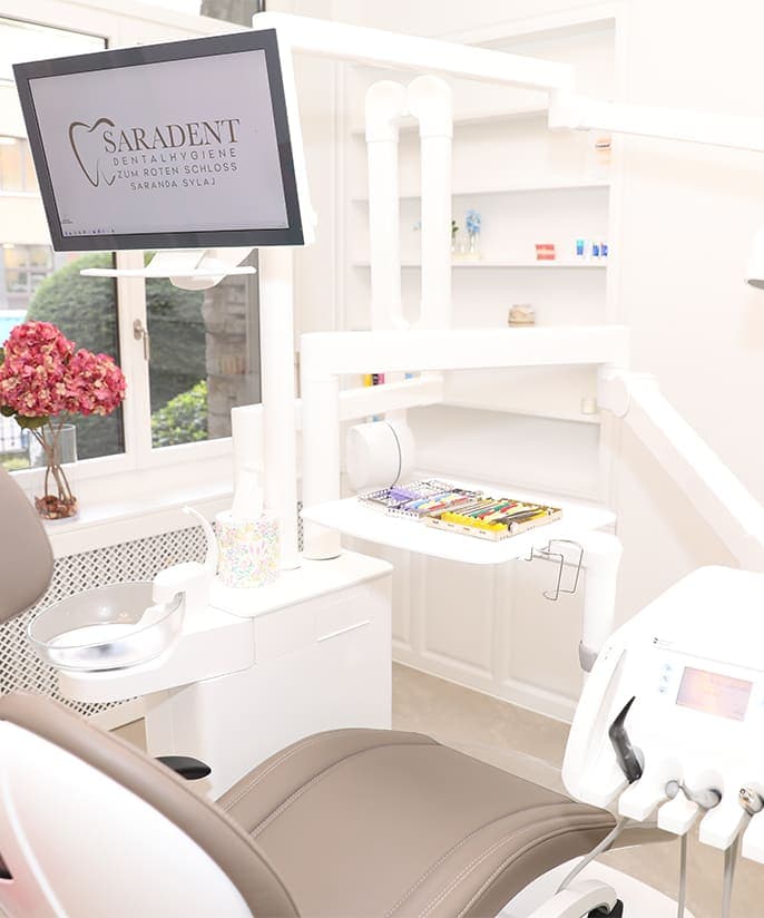 Saradent Dentalhygiene zum Roten Schloss — Zahnarzt in Zürich (Bild 2)