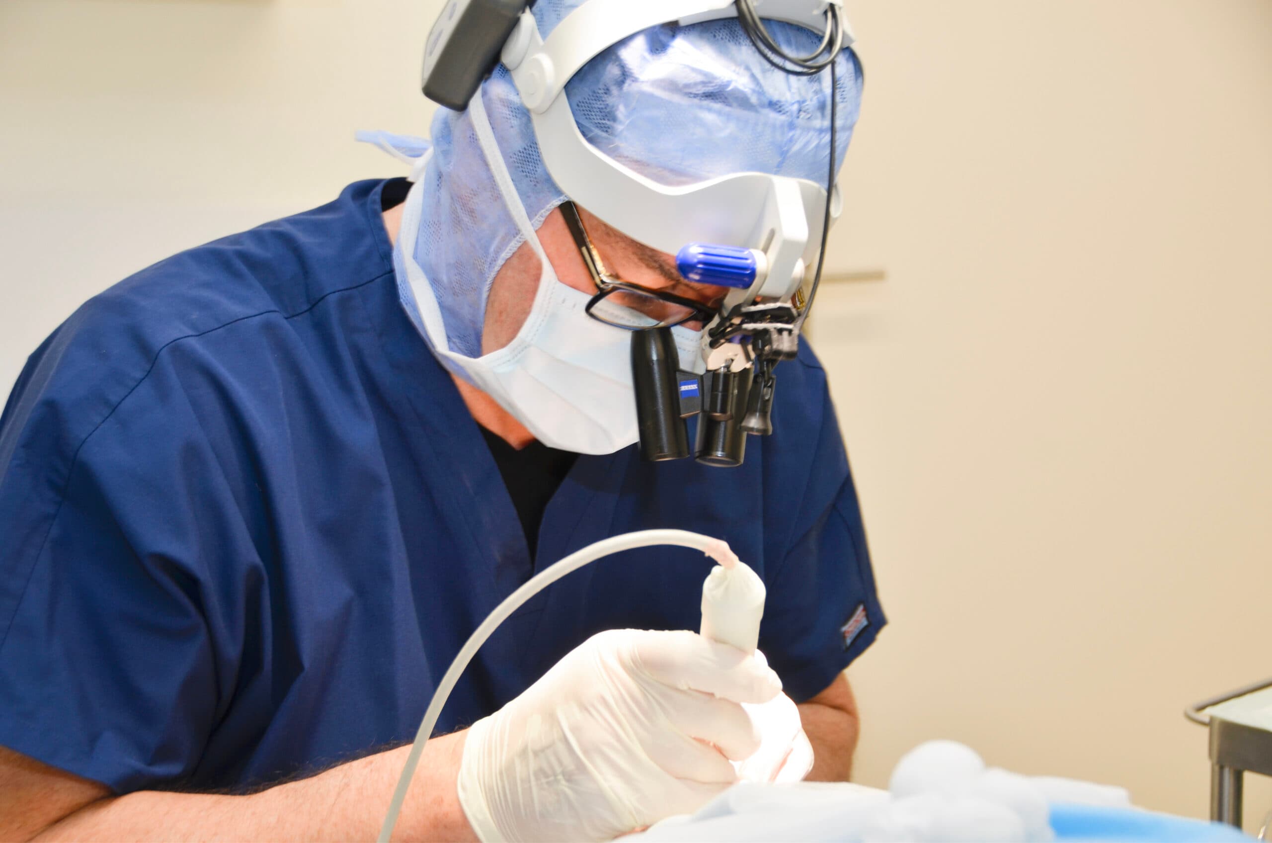 Dr. von Albertini - Ihr Spezialist für Haartransplantation - SwissHairDoctor.ch — Arzt in Zürich (Bild 3)