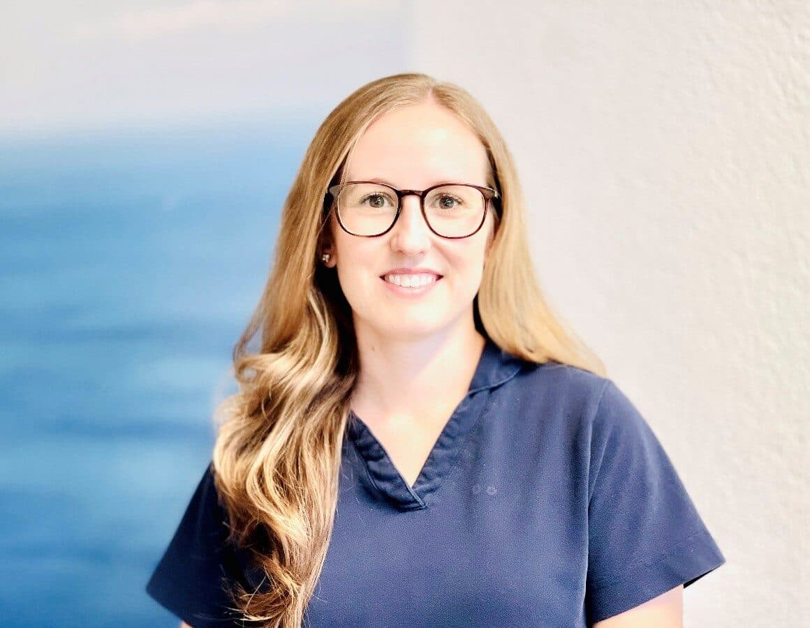 Zahnärztin Wiedikon, Dr. med. dent. Anastasia Gougoulakis — Zahnarzt in Zürich (Bild 2)