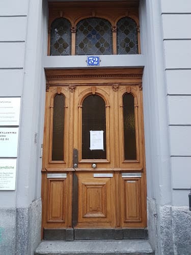 Dr. med. Urs Müller — Arzt in Zürich