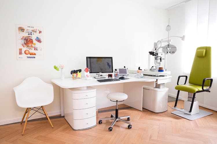 Dr. med. univ. Neugebauer Zuzana — Arzt in Zürich