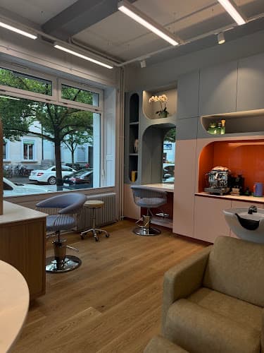 Moré - the hairsuite | Christian Morelli — Coiffeur in Zürich