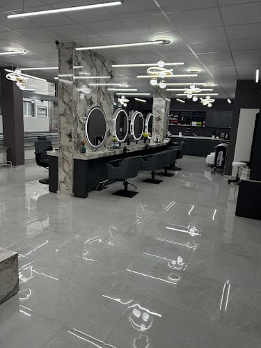 Milano Coiffeur Seefeld — Coiffeur in Zürich