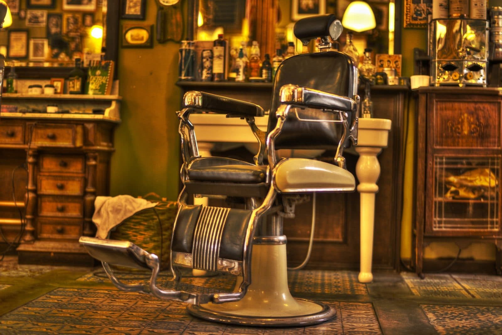 Coiffeur Hairstyling Lounge by Rocco Passaretti — Coiffeur in Zürich (Bild 2)