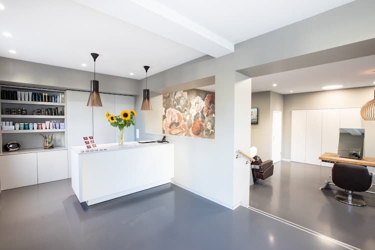 Coiffeur Tanya — Coiffeur in Zürich