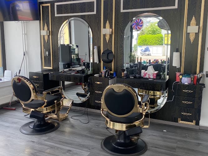 Coiffeur Lilla — Barbershop in Zürich