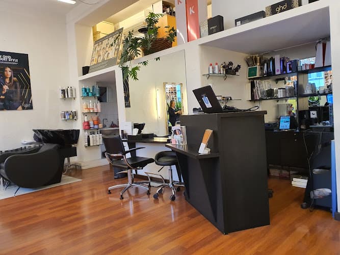 Création Mikula Coiffure GmbH — Coiffeur in Zürich