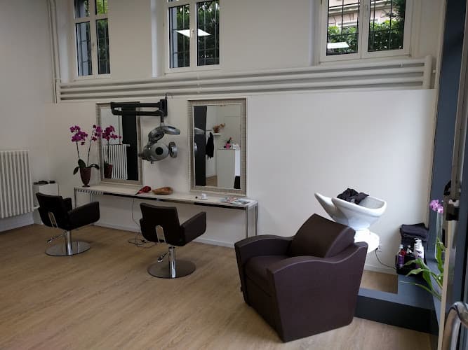 Sette Hairstyling — Coiffeur in Zürich