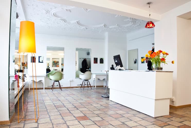 Coiffeur Jatta Hair And Makeup — Coiffeur in Zürich