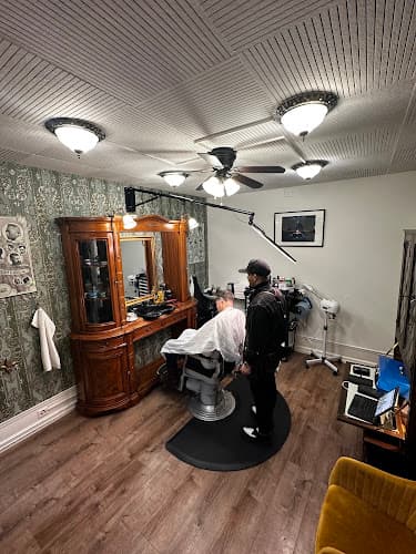 Finest Barbers Zürich, Weinbergstrasse 25 — Barbershop in Zürich