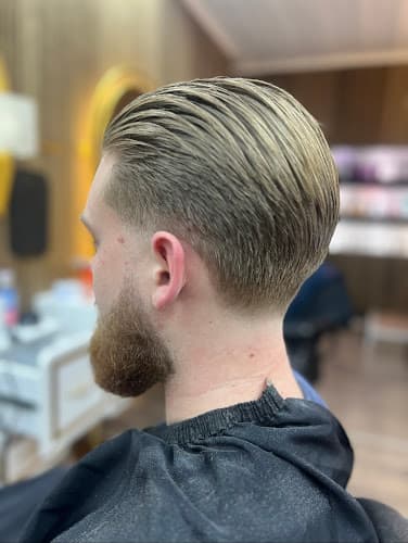 House of Hair Glattbrugg — Coiffeur in Opfikon