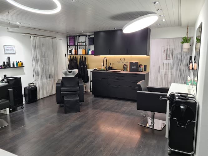 Hair Fashion Adriana — Coiffeur in Dielsdorf