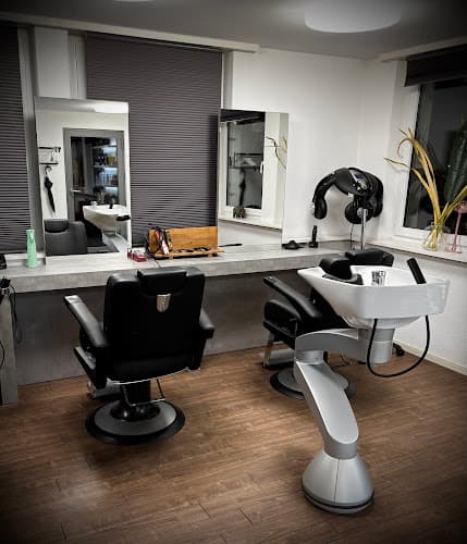 Amleto Coiffeur — Coiffeur in Wangen-Brüttisellen