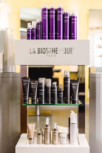 Coiffeur La Nouvelle — Coiffeur in Wangen-Brüttisellen