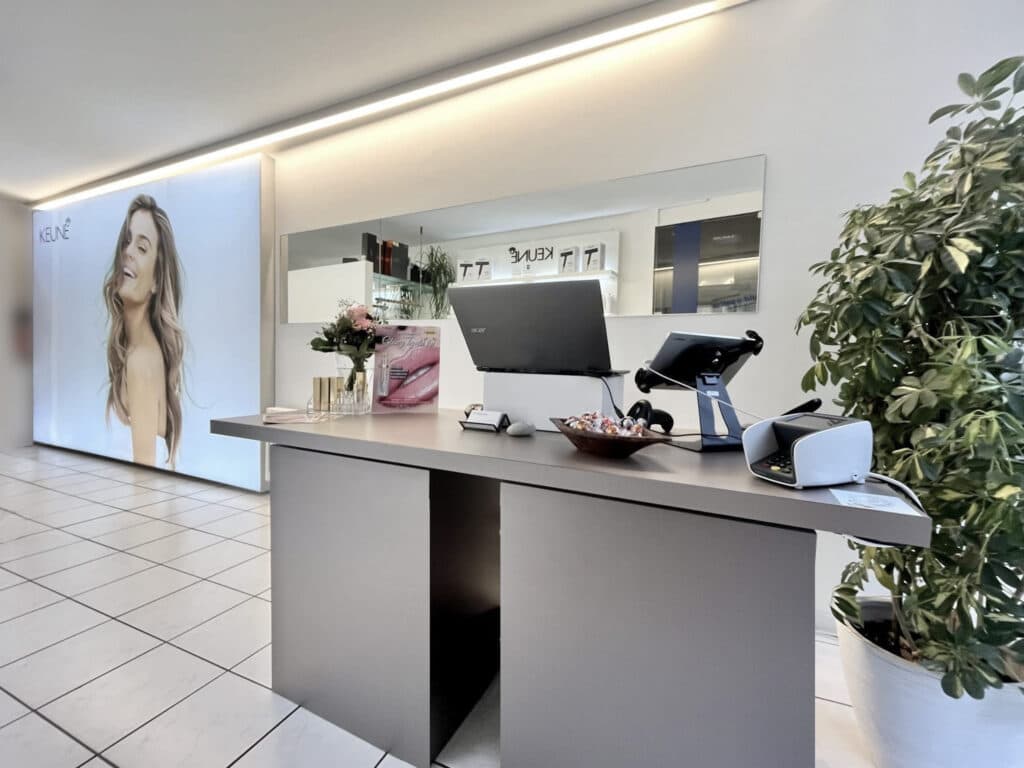 Coiffeur u. Kosmetik la linea blu — Coiffeur in Winterthur (Bild 3)