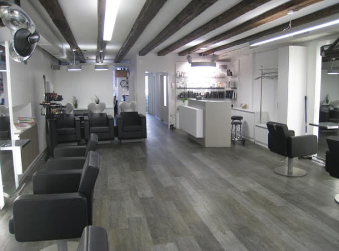 Coiffure trend, Hanni Gwerder-Zeller — Coiffeur in Winterthur