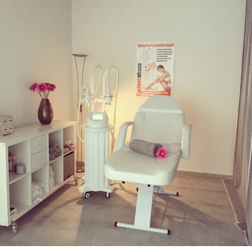 Tausendschön Esthetics — Kosmetikstudio in Winterthur