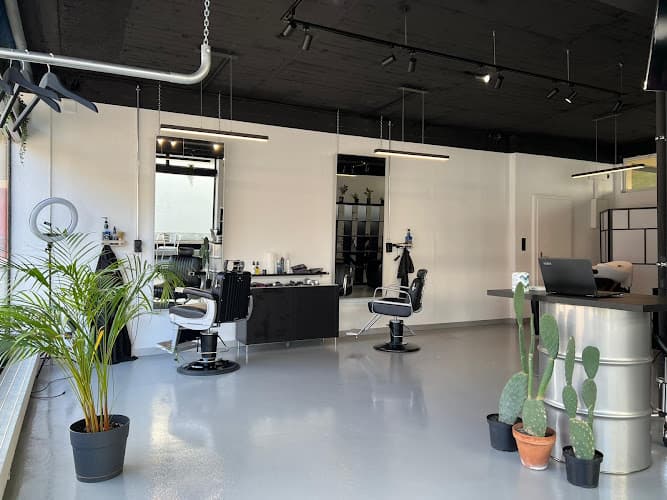 itskastro Hair & Photo Studio — Coiffeur in Winterthur