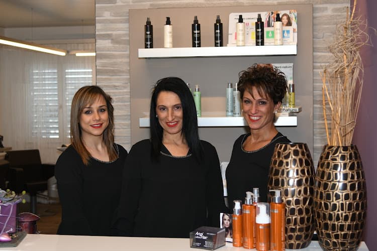 Coiffure Angi Hair GmbH — Coiffeur in Wetzikon