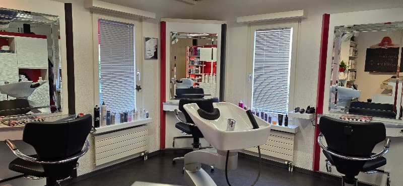 Coiffeursalon Haarpracht — Coiffeur in Wetzikon