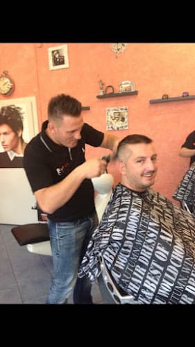 Coiffeur Keni Gmbh — Kosmetikstudio in Wetzikon