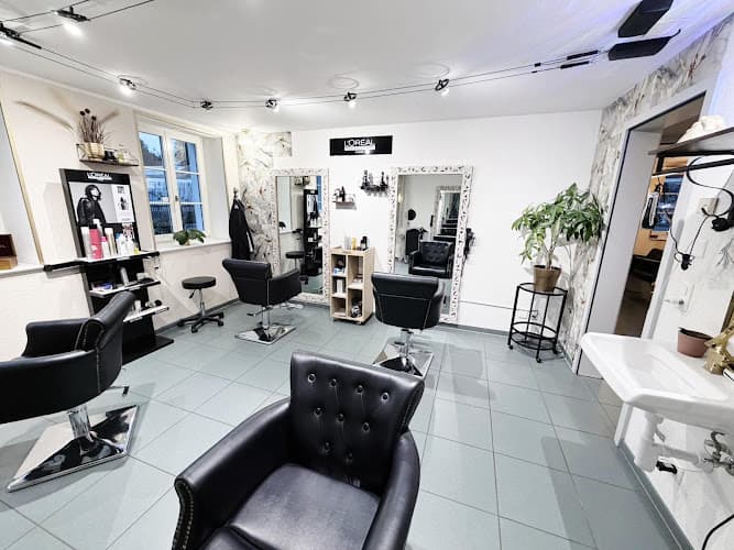 Enzo Freestylist — Coiffeur in Wetzikon