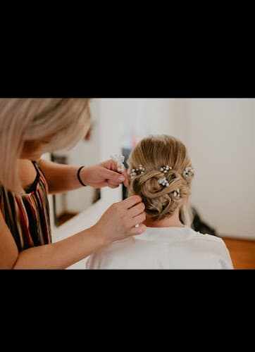 Coiffure Da Laura — Coiffeur in Wetzikon