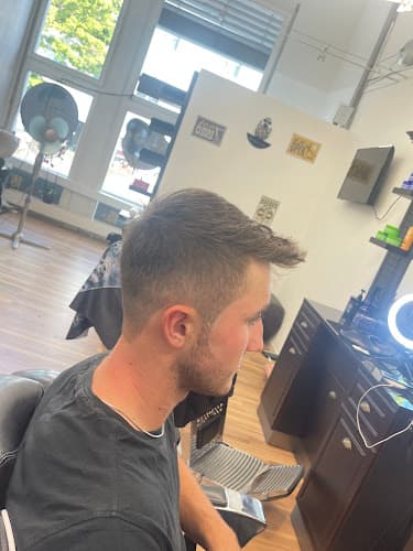 Renas Barbershop Coiffeur küsnacht ZH