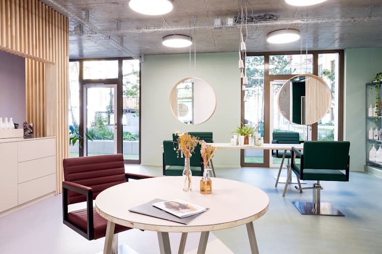 try-the other hair store — Coiffeur in Zürich