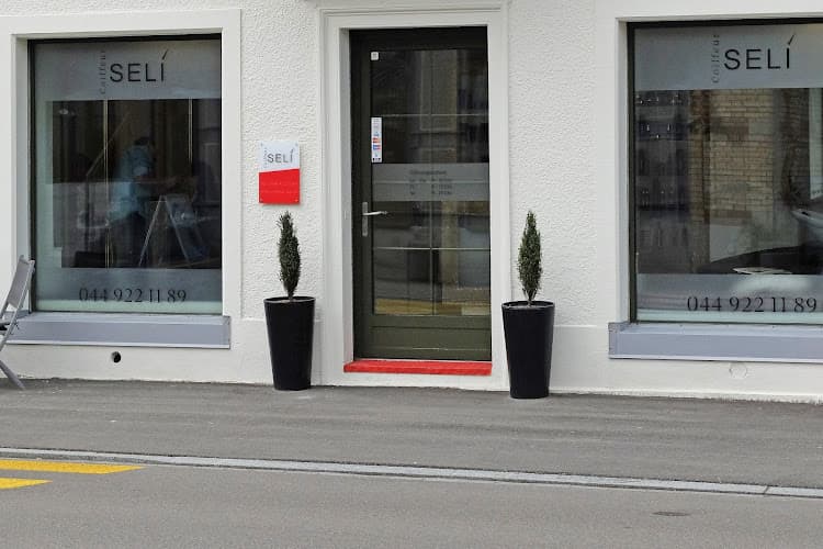 Coiffeur Seli — Geschaeft in Männedorf