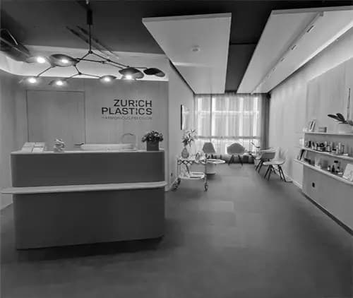 Zurich Plastics — Arzt in Zürich (Bild 2)